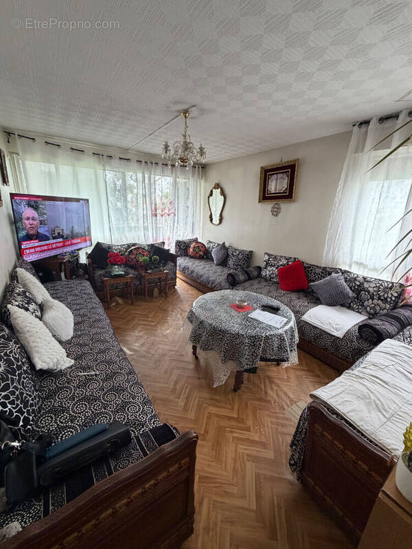 Appartement à SARCELLES