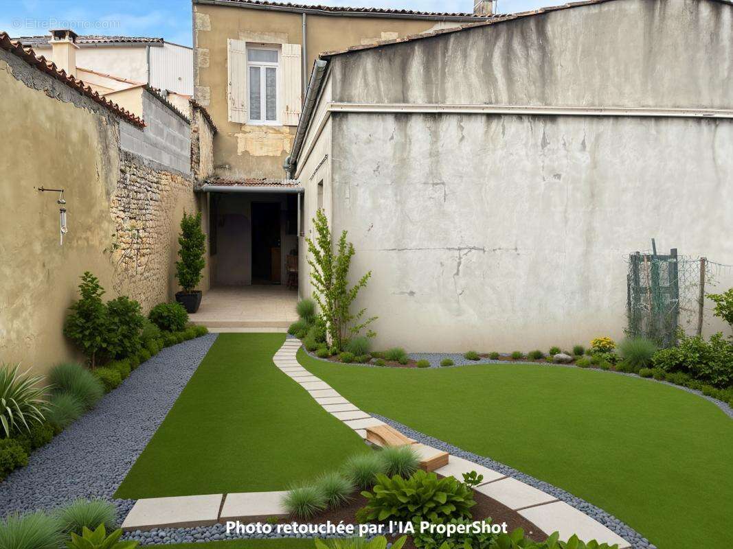 Appartement à BRIZAMBOURG