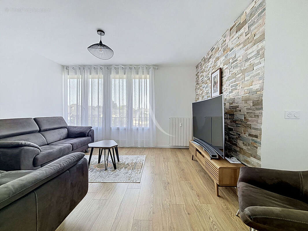 Appartement Laval 3 pièce(s) 54.22 m2 - photo 3