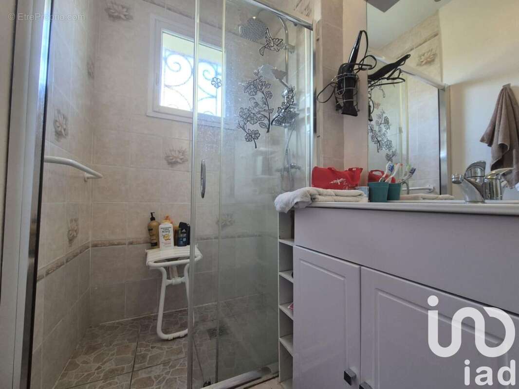 Photo 7 - Maison à LANNILIS