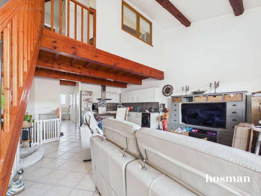 Appartement à HEYRIEUX