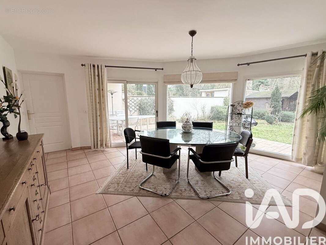 Photo 9 - Maison à SOISY-SUR-SEINE
