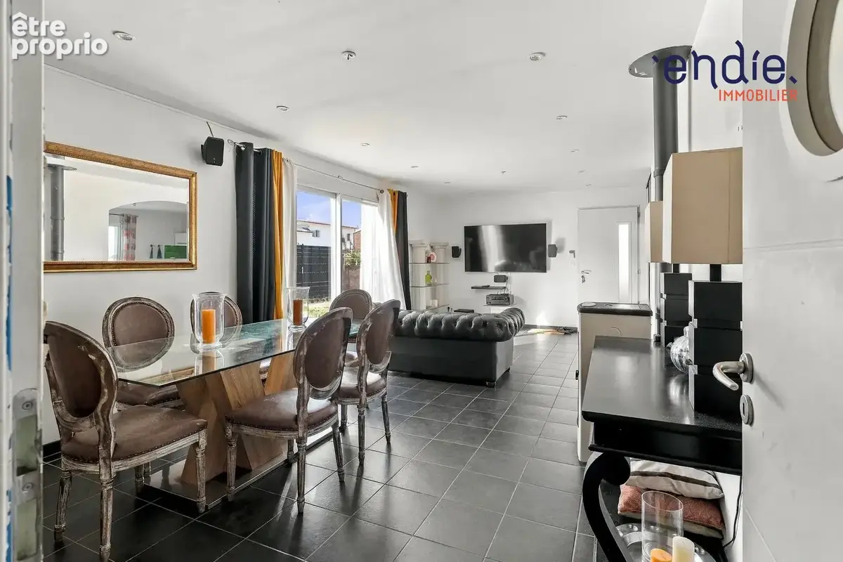 Maison 4 pièces 102 m² à vendre à Villefranche-De-Lauragais (31290) - photo 1