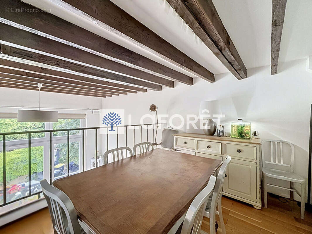 Appartement de charme de 83 m² au sol avec balcon et parking à Saint-Germain-en-Laye - photo 7