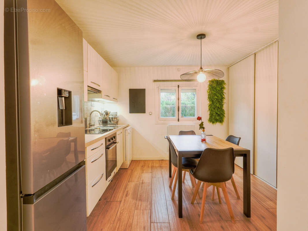 Appartement à LA TRONCHE