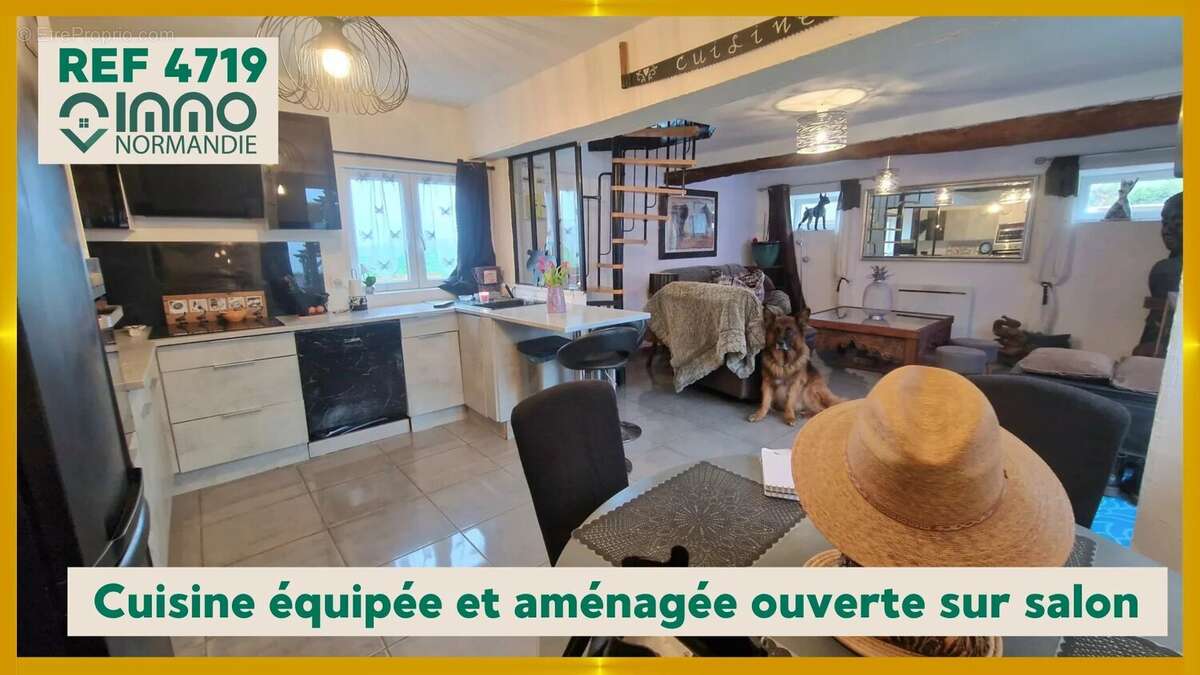 Maison à COURBEPINE