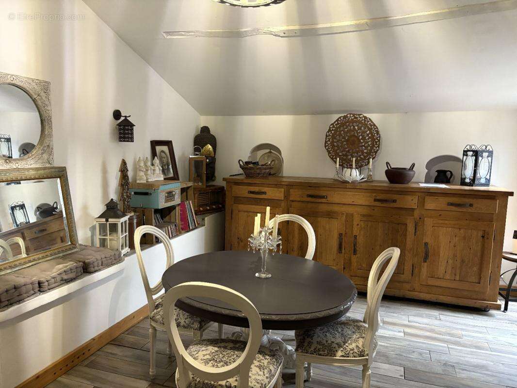 Maison à JUILLAC