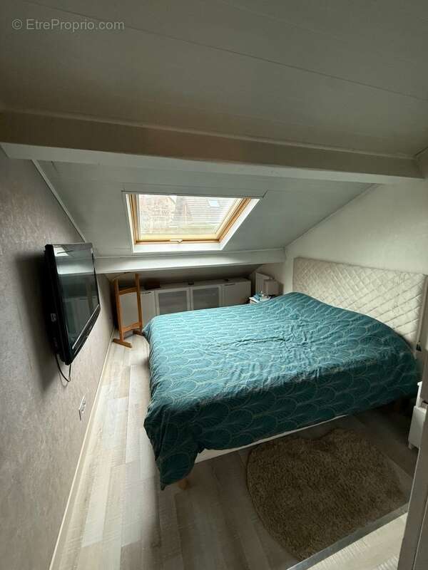 Maison à CRANVES-SALES