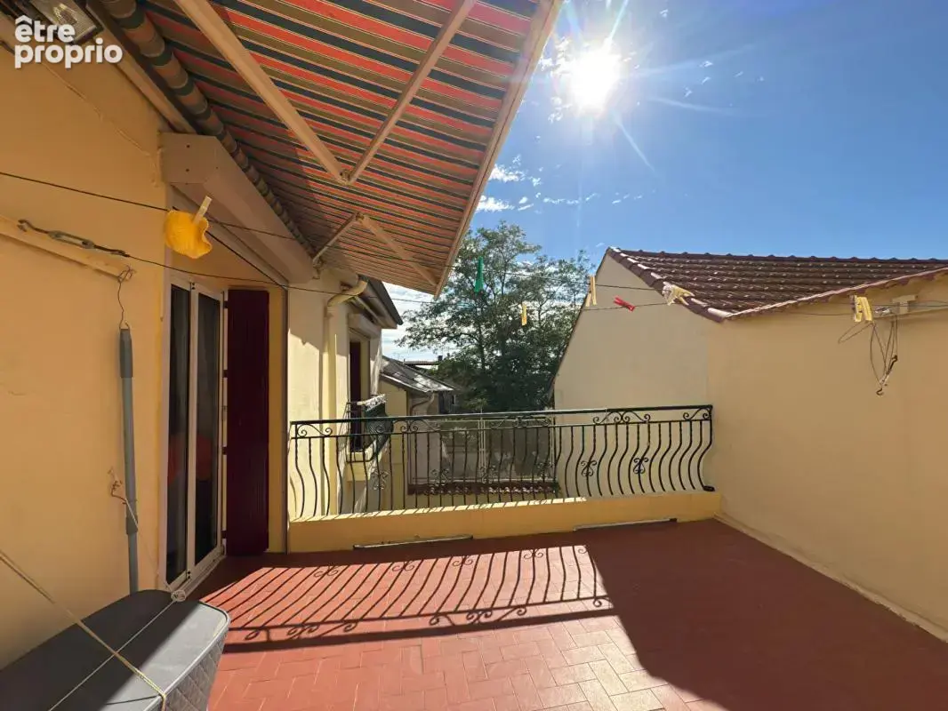 Appartement duplex 3 chambres avec terrasse et garage à Beziers - photo 2