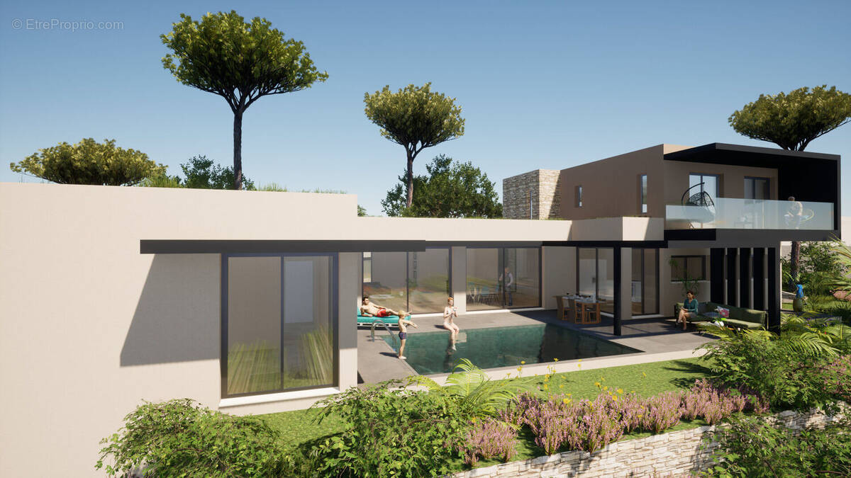 Terrain à SAINT-RAPHAEL