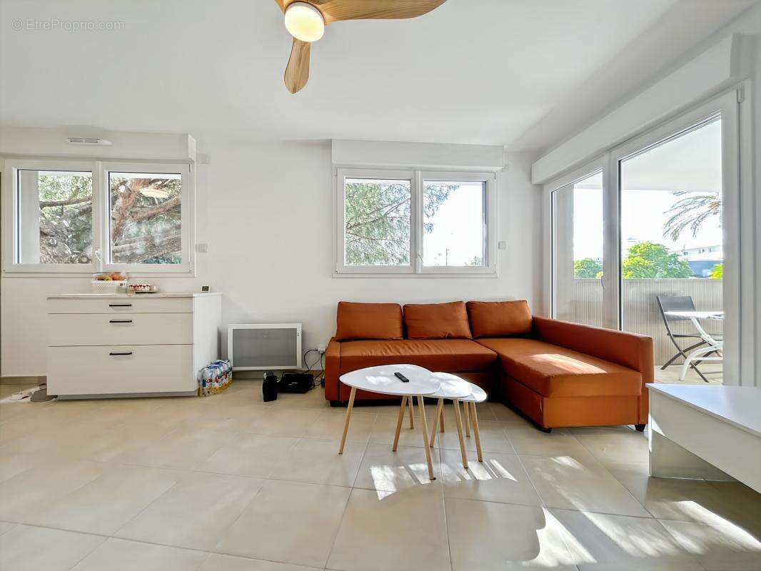 Appartement à FREJUS