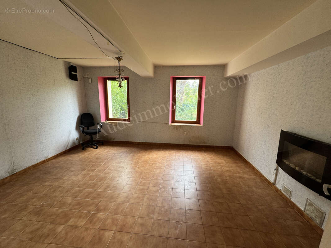 Maison à ESPERAZA