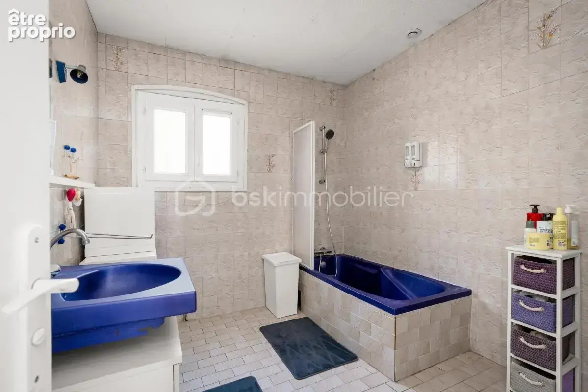 Maison T4 avec piscine et 2 appartements indépendants – Une opportunité rare à Balaruc-le-Vieux - photo 12