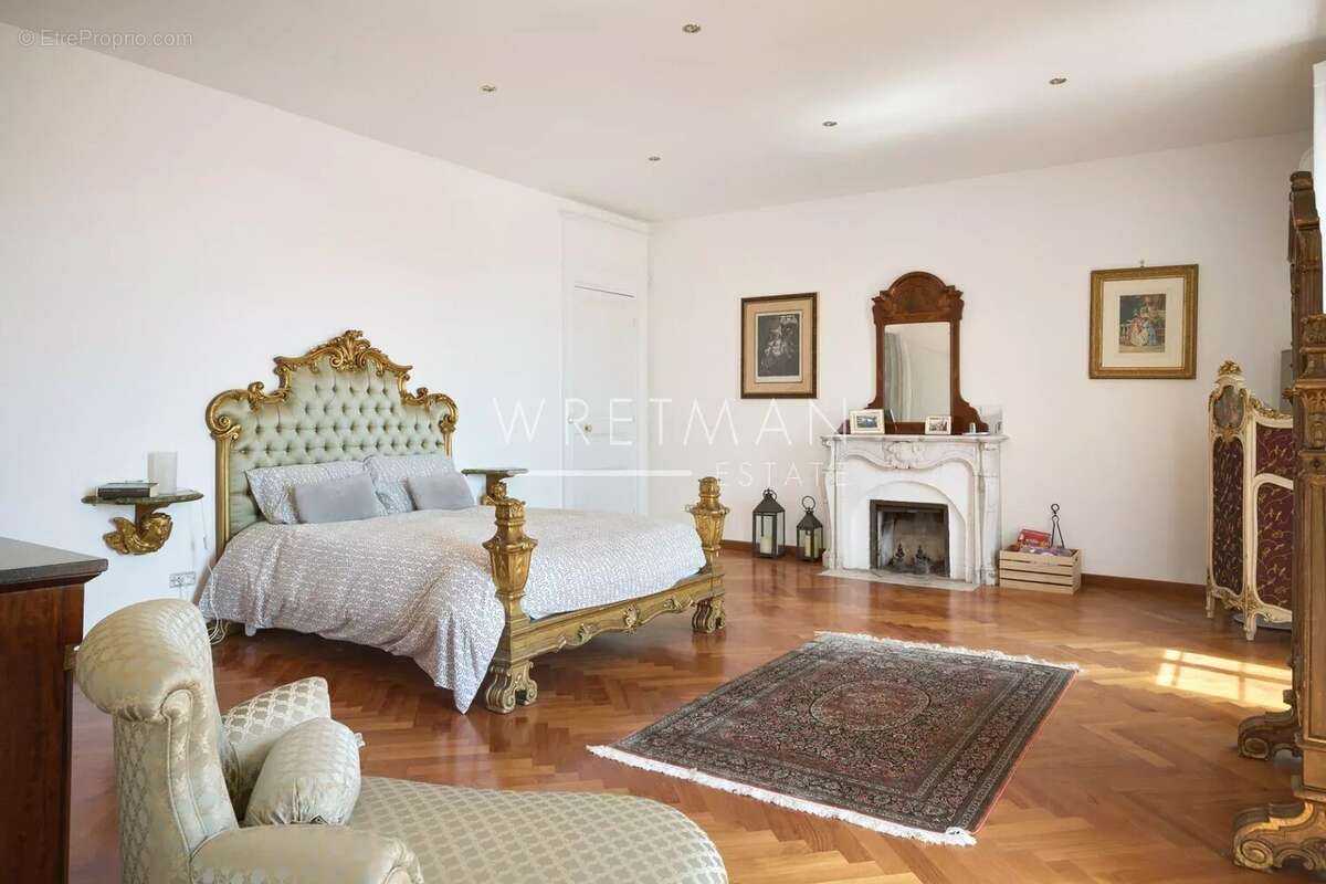 Appartement à VILLEFRANCHE-SUR-MER