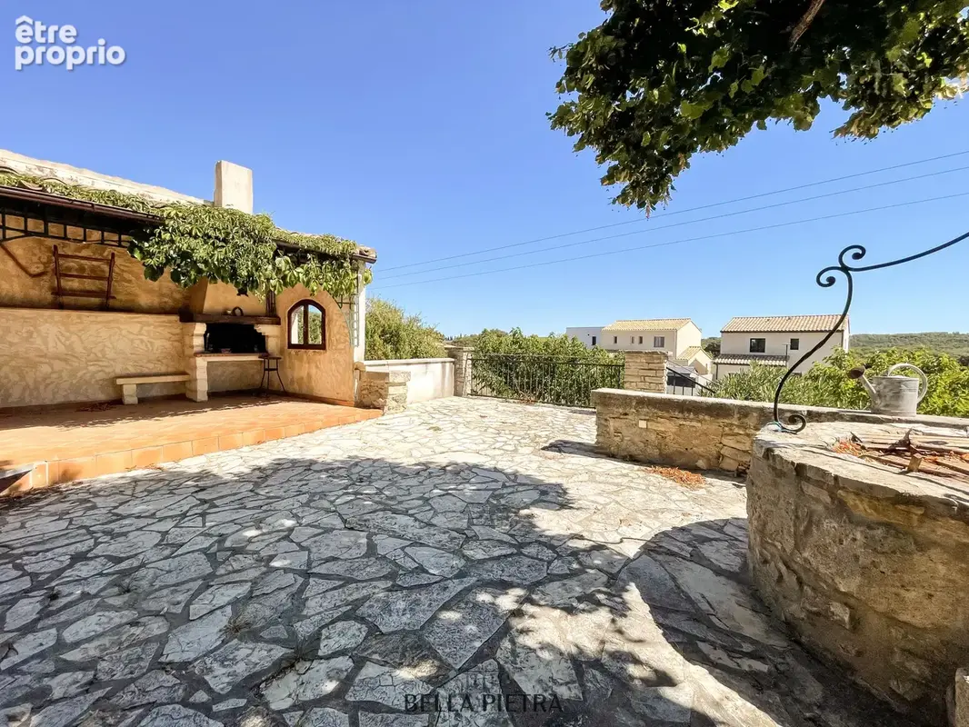 Maison 6 pièces 160 m² à vendre à Saint-Bauzille-De-Montmel (34160) - photo 3