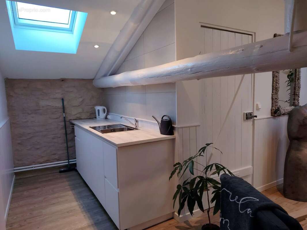 Maison à LA BASSE-VAIVRE