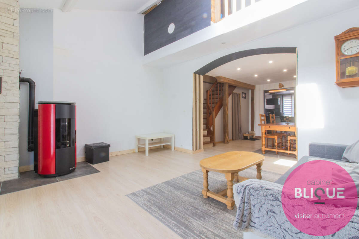 Maison à DOMMARTIN-LES-TOUL