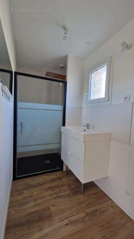 Maison à SAINT-JULIEN-DE-CONCELLES