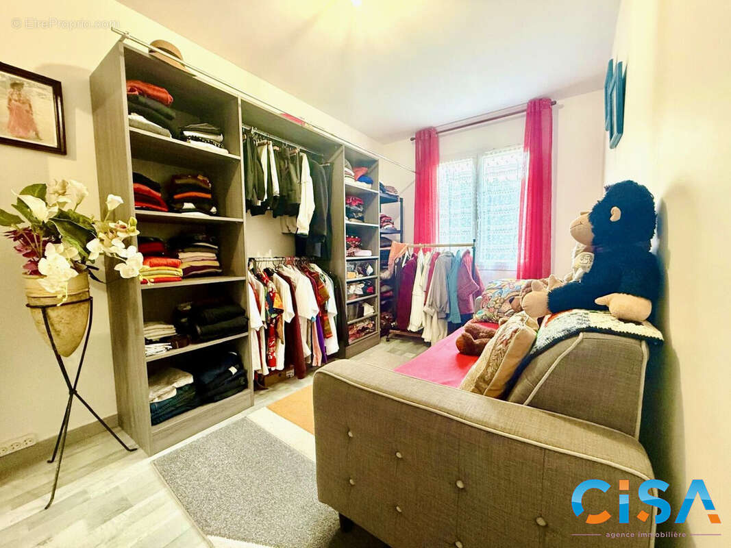 Maison à NEUILLY-EN-THELLE