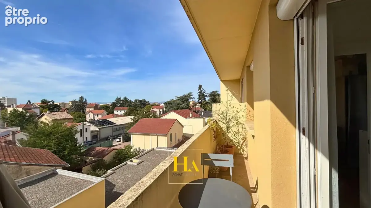 Appartement T4 dernier étage vue dégagée - photo 5
