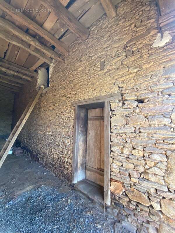 Maison à NOUZEROLLES