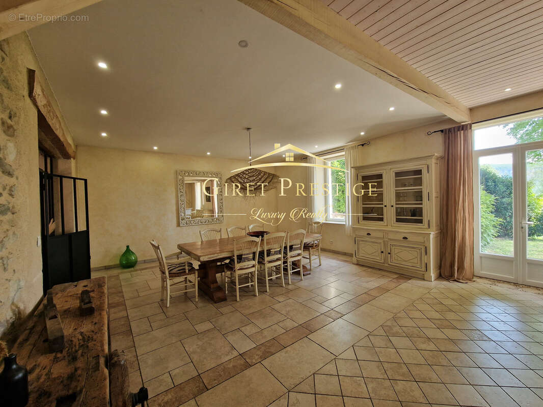 Maison à BRENS