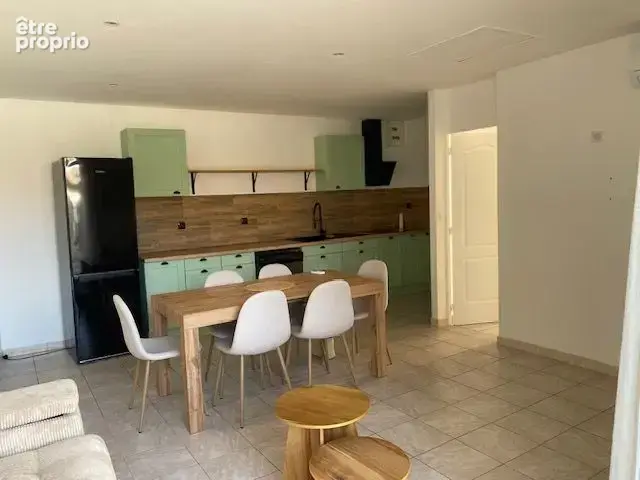 En exclusivité Maison de village avec garage et terrasse sans aucun vis a vis le tout en parfait etat - photo 5