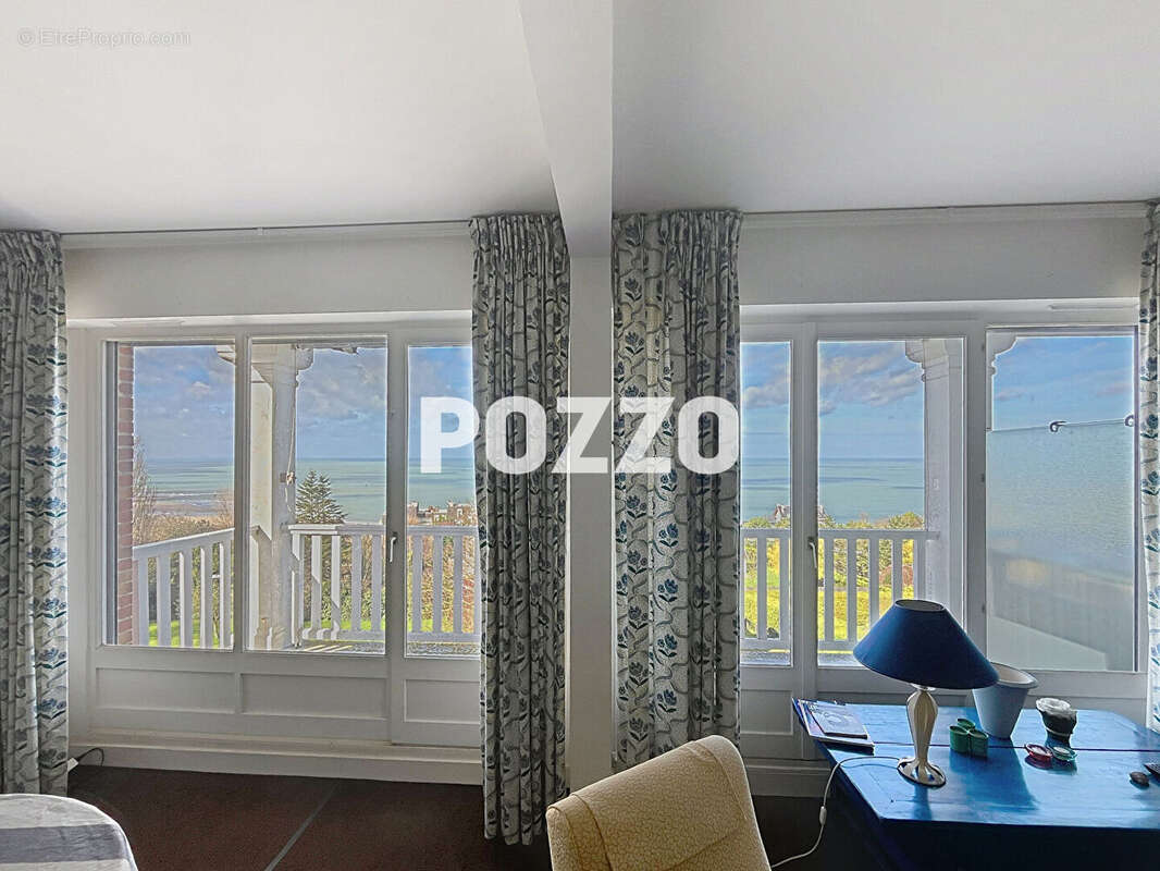 Appartement à TROUVILLE-SUR-MER