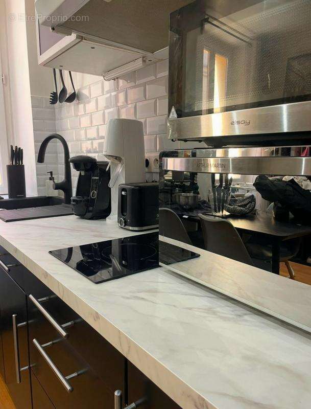 Appartement à VALLAURIS