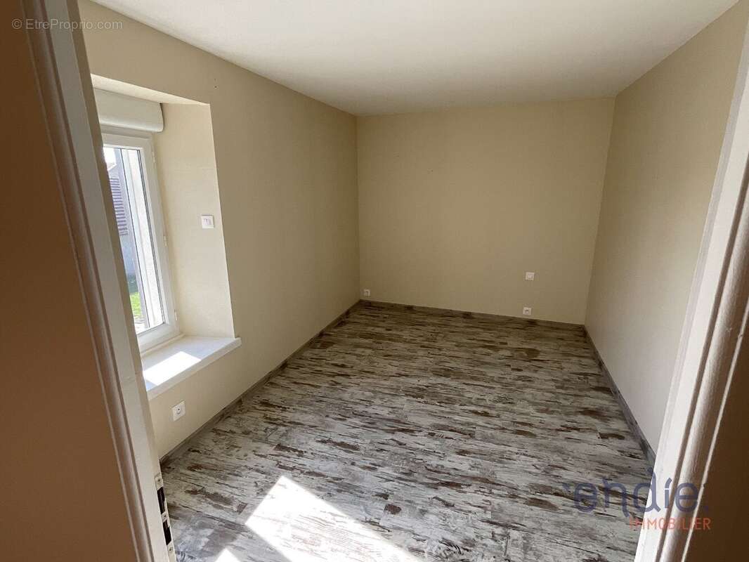 Maison en pierre pleine de charme  Pierrecourt 70 - photo 8