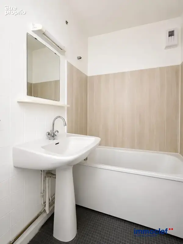Appartement 1 pièce 27 m² à vendre à Lille (59000) - photo 4