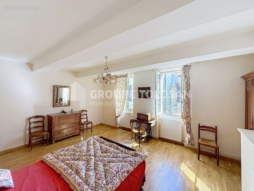 Maison à LAVAUR