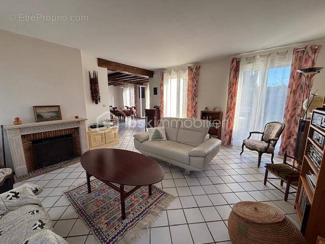 Maison à PONTAULT-COMBAULT