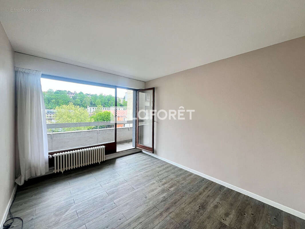 Appartement à SEVRES