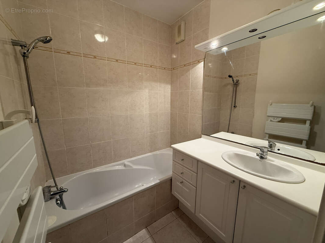 Appartement à LA CHAPELLE-SUR-ERDRE