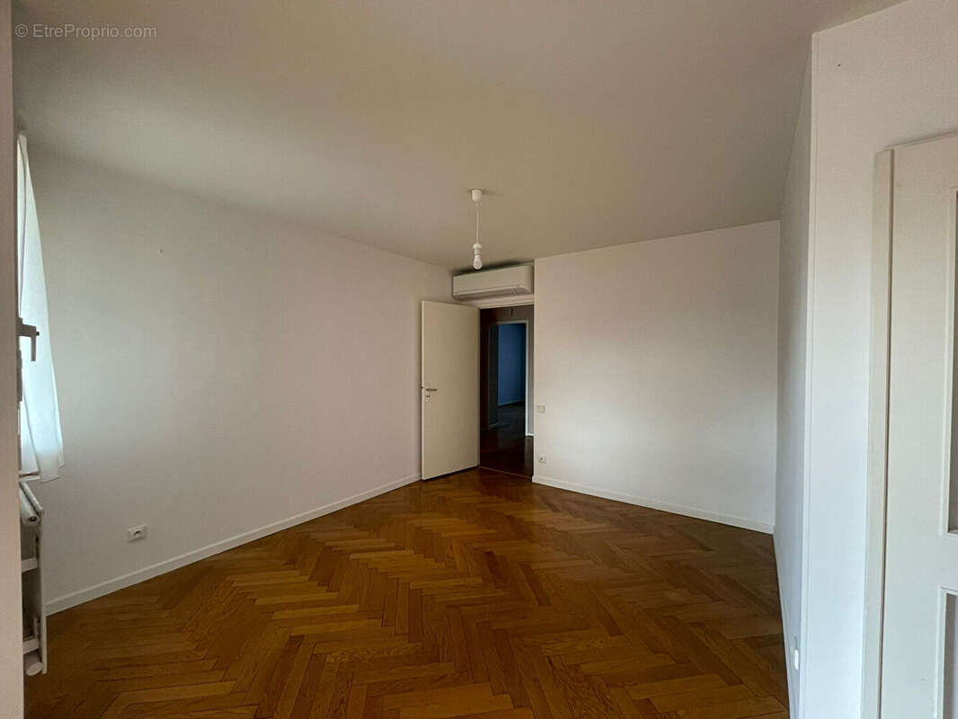 Appartement à LYON-6E