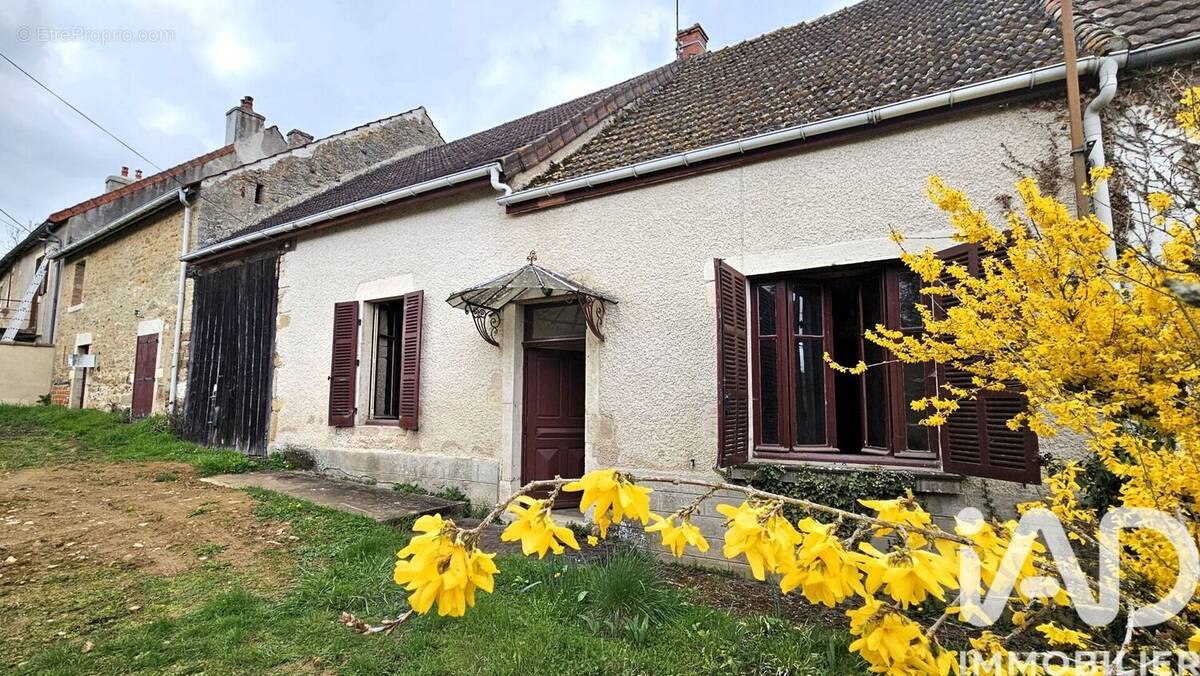 Photo 1 - Maison à MOLINOT