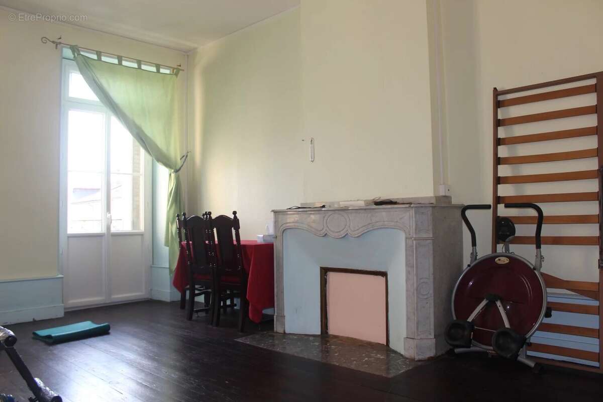 Vente Murs + FOnds de commerce - MONTREJEAU - photo 6