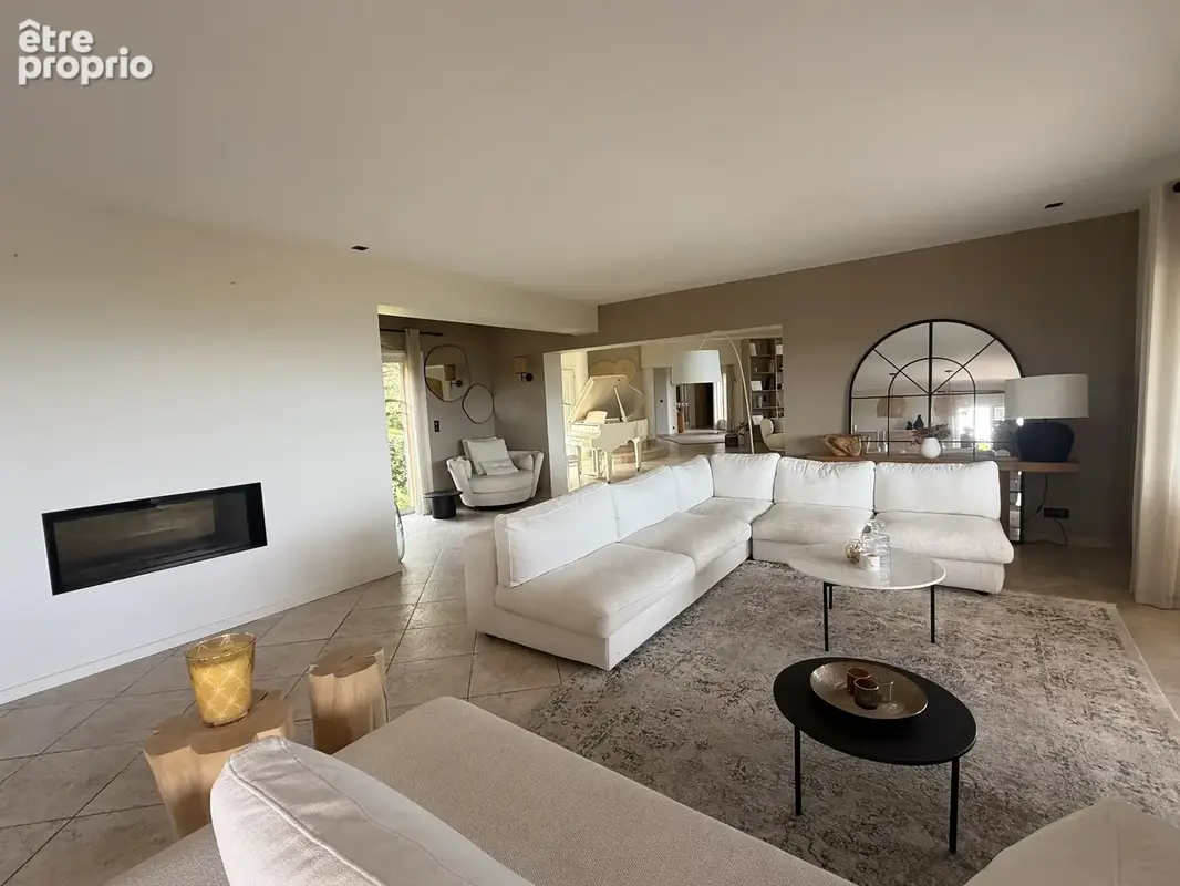 Superbe villa avec vue panoramique sur le golfe de saint-tropez - photo 9