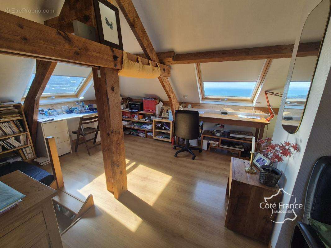 Maison à FERMANVILLE