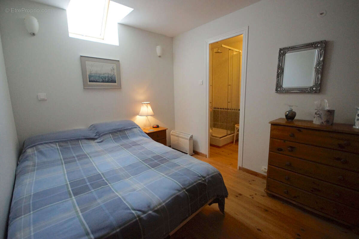 Maison à VILLEDIEU-LES-POELES