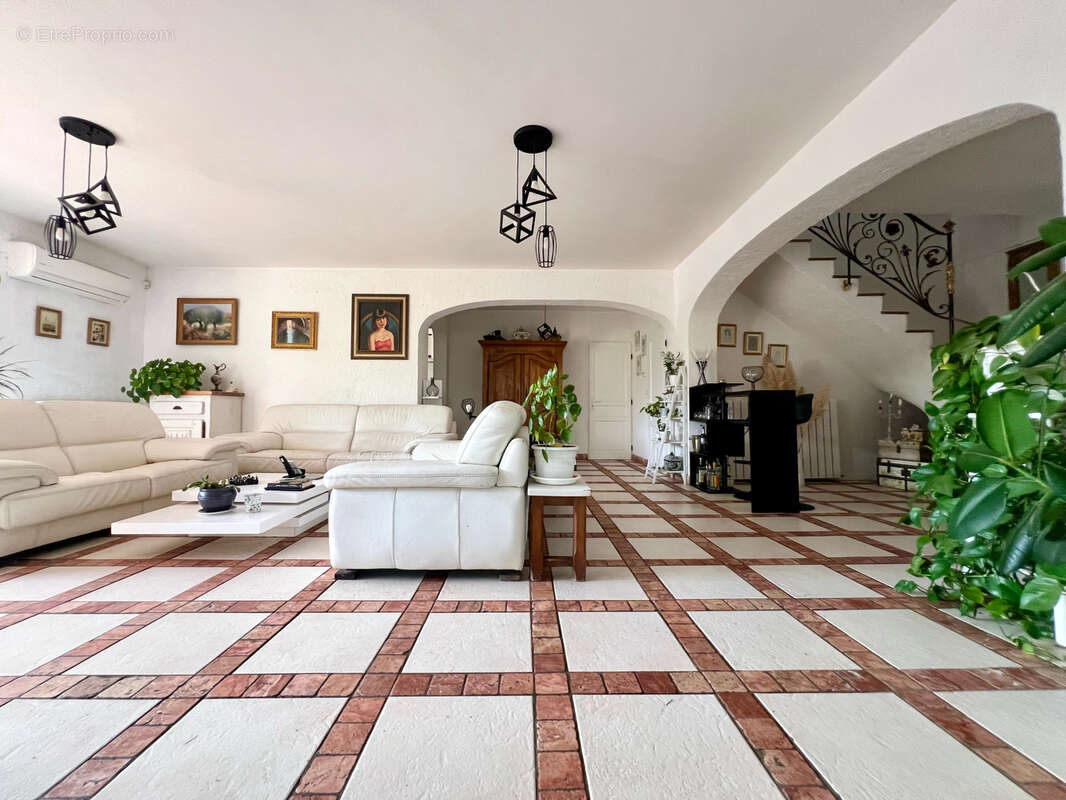 Maison à LA DESTROUSSE