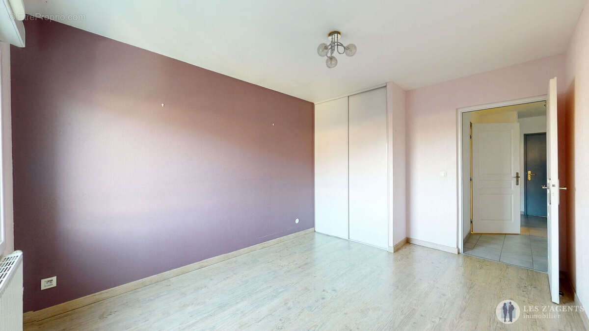 Appartement à SAINT-MARTIN-D&#039;HERES