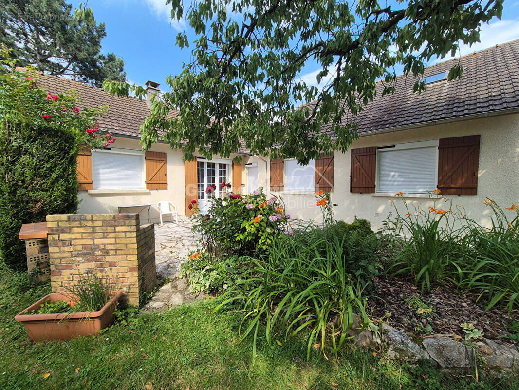 Maison à AMBLAINVILLE