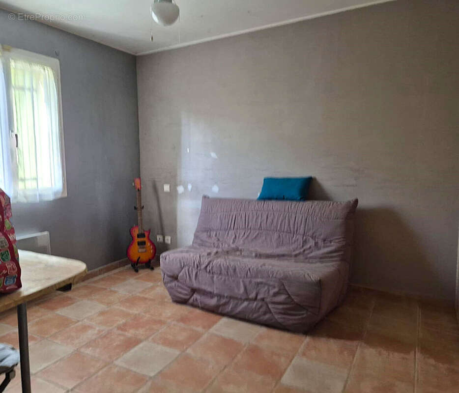 Maison à LORIOL-DU-COMTAT