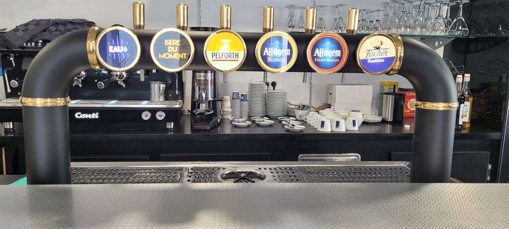 Commerce à CHANTILLY