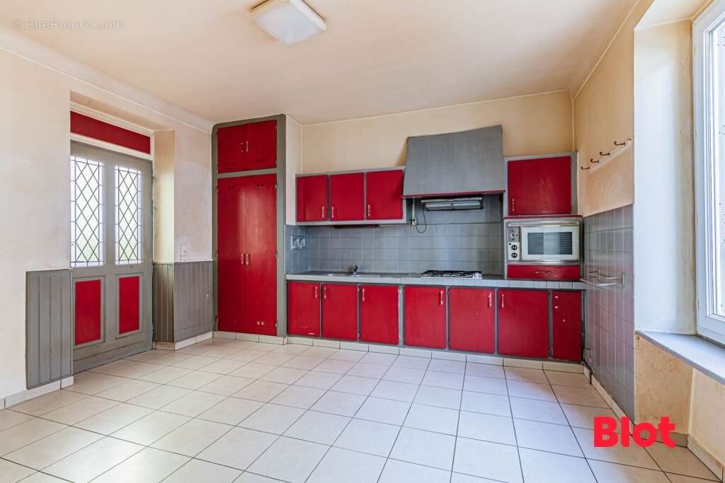Maison 64 m² à Nantes  - photo 4