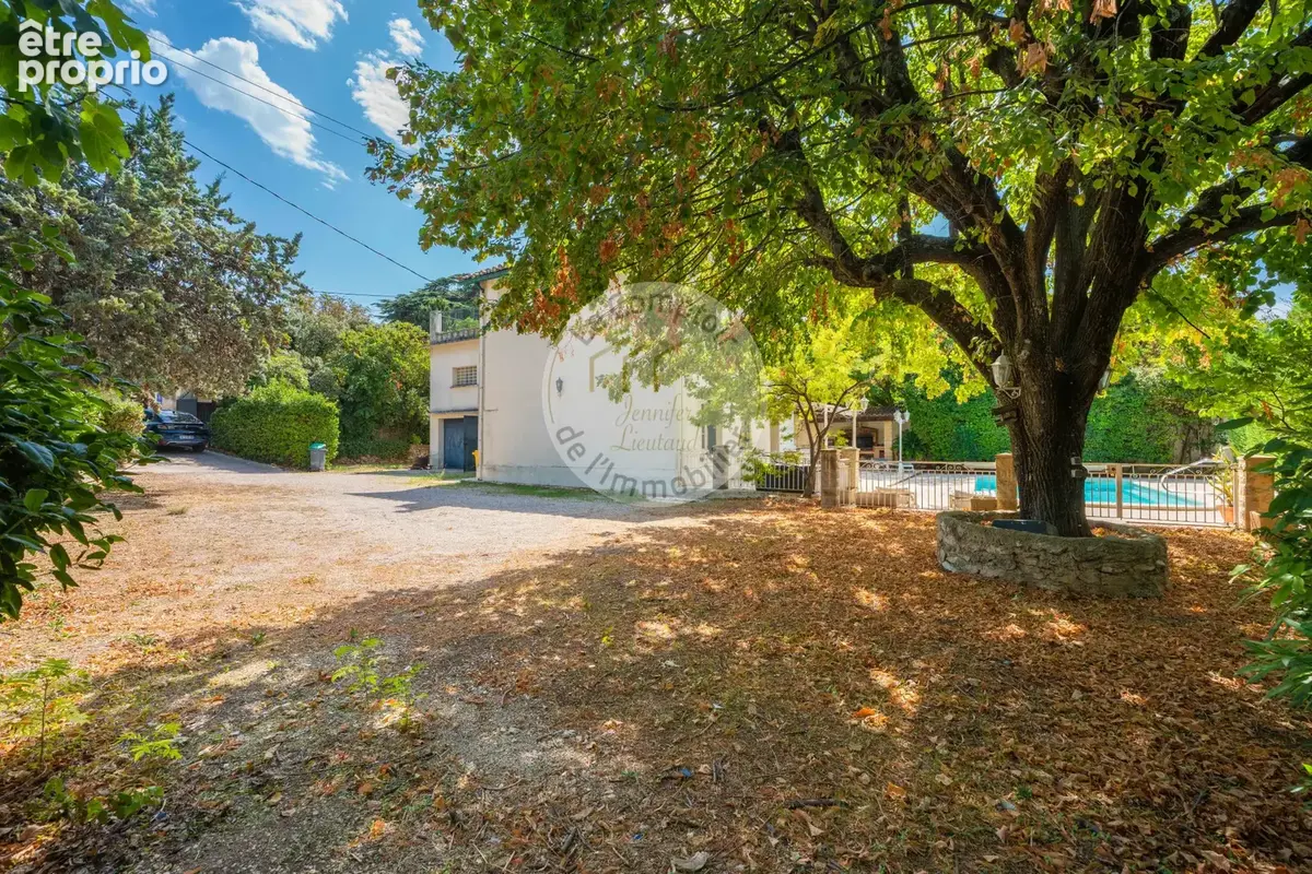 Maison familiale type 5 avec piscine, toit-terrasse et dépendances   Montolivet 12e - photo 21