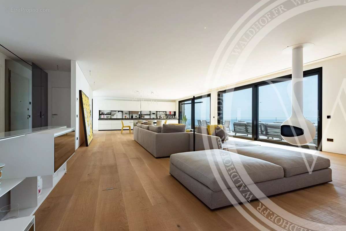 Maison à ROQUEBRUNE-CAP-MARTIN