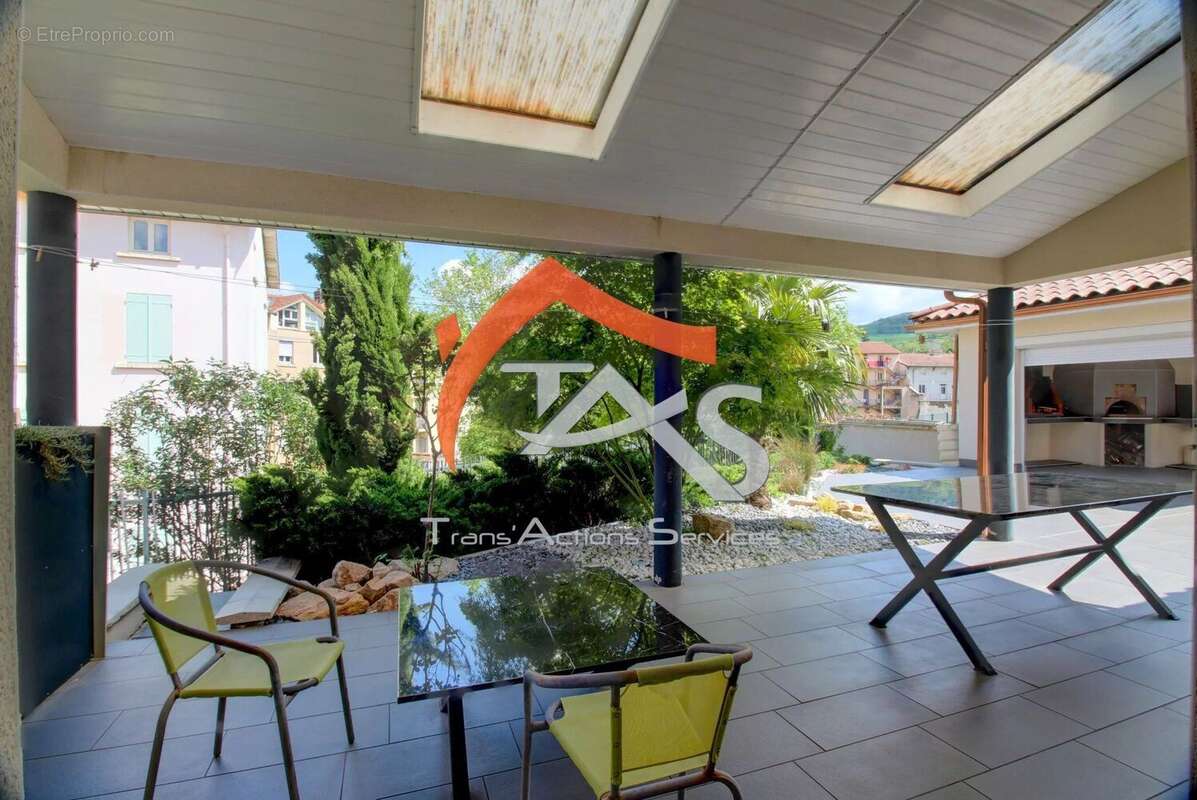 Maison à SAINT-CHAMOND